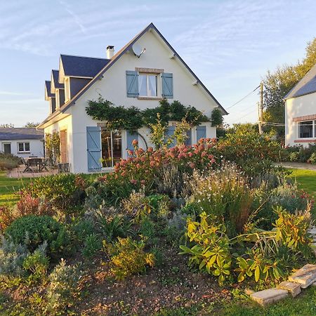 Dependance Au Calme Dans Notre Jardin Villa Saint-Aubin-Des-Preaux Exterior photo